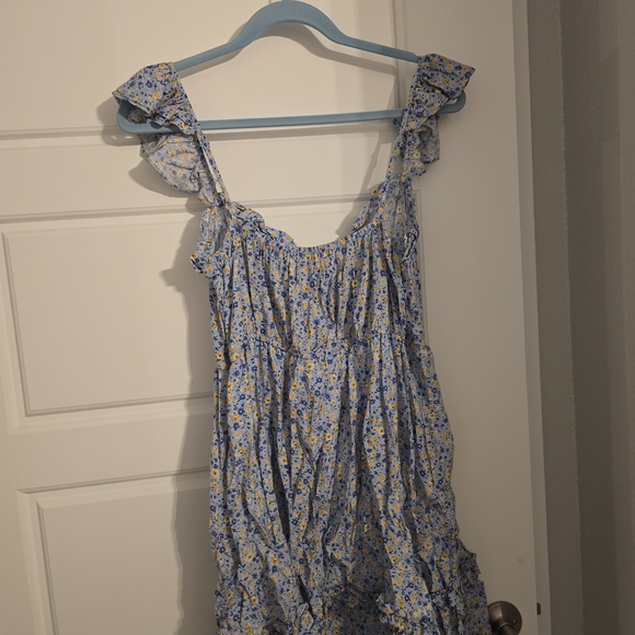 Floral Ruffle Dress - Picture 3 of 4